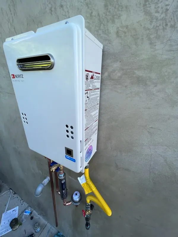 Tankless water heater installation for Coloma homes